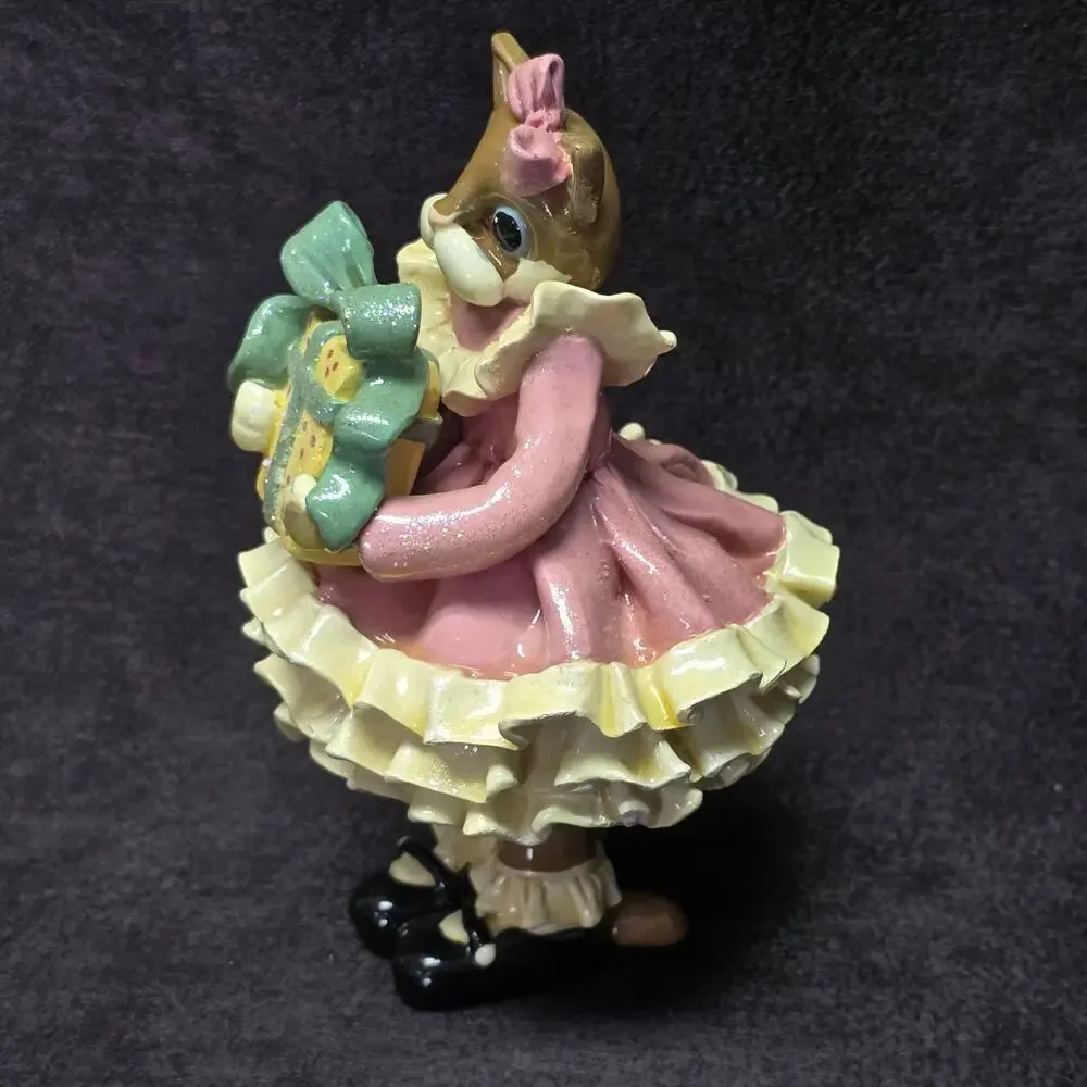 Donna Little Dressed Up Kitty Cat Holding Present Collectible Figurine